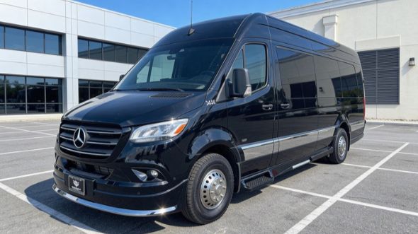 10 passenger sprinter van orlando