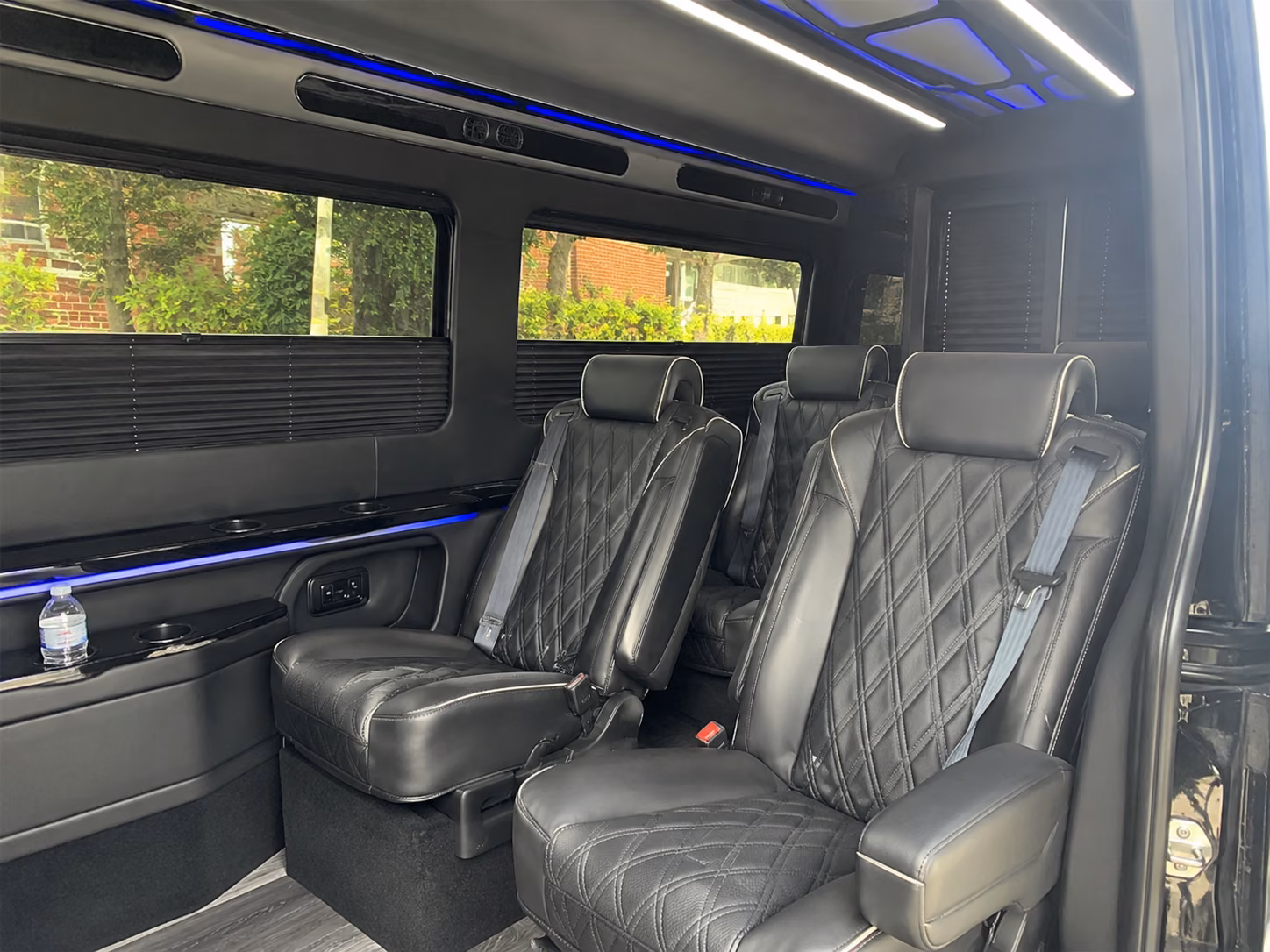 orlando 10 passenger sprinter van inside